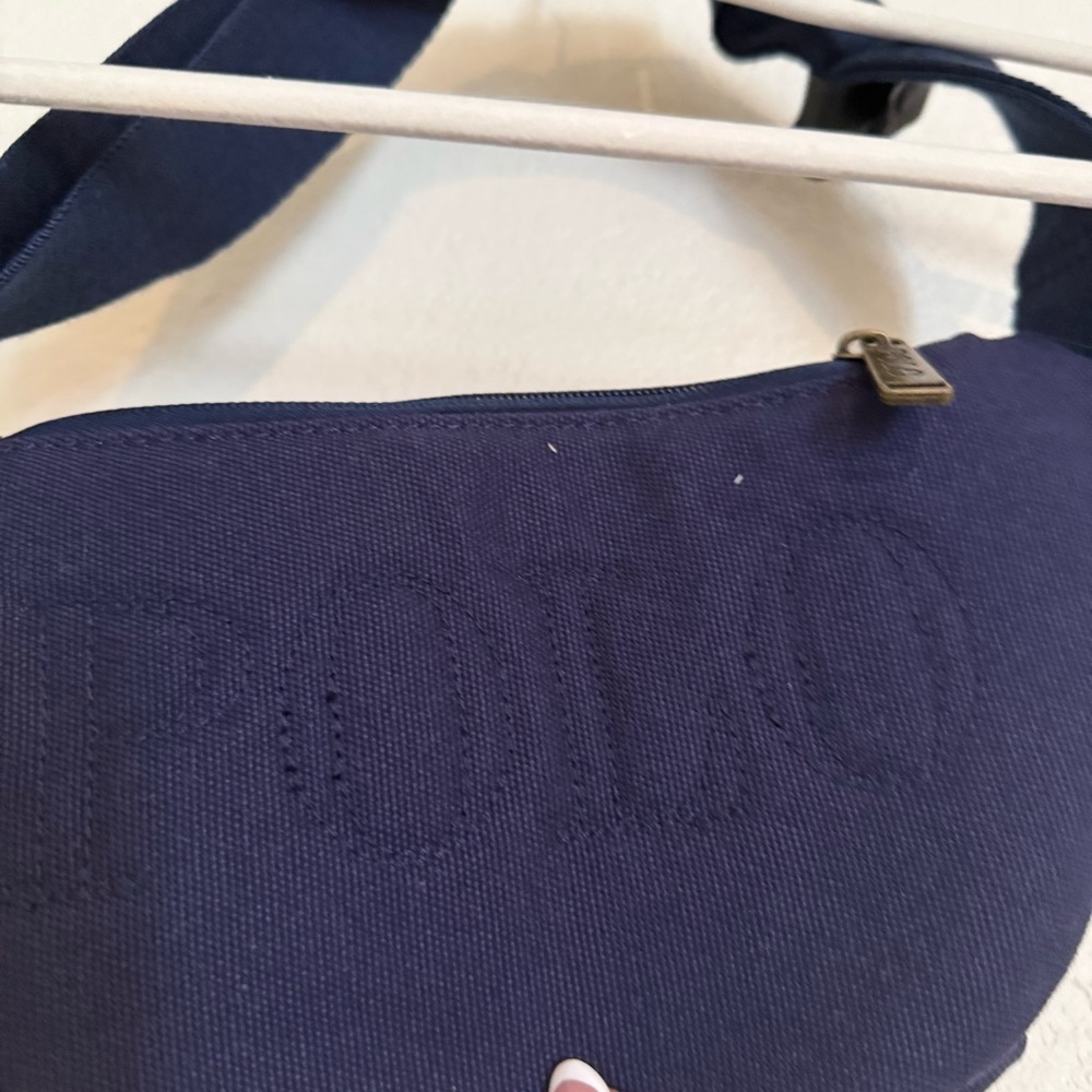 Polo Ralph Lauren Fanny Pack Waist Pack Navy Blue US Flag Patch 3 Pocket - NWT - Picture 11 of 13